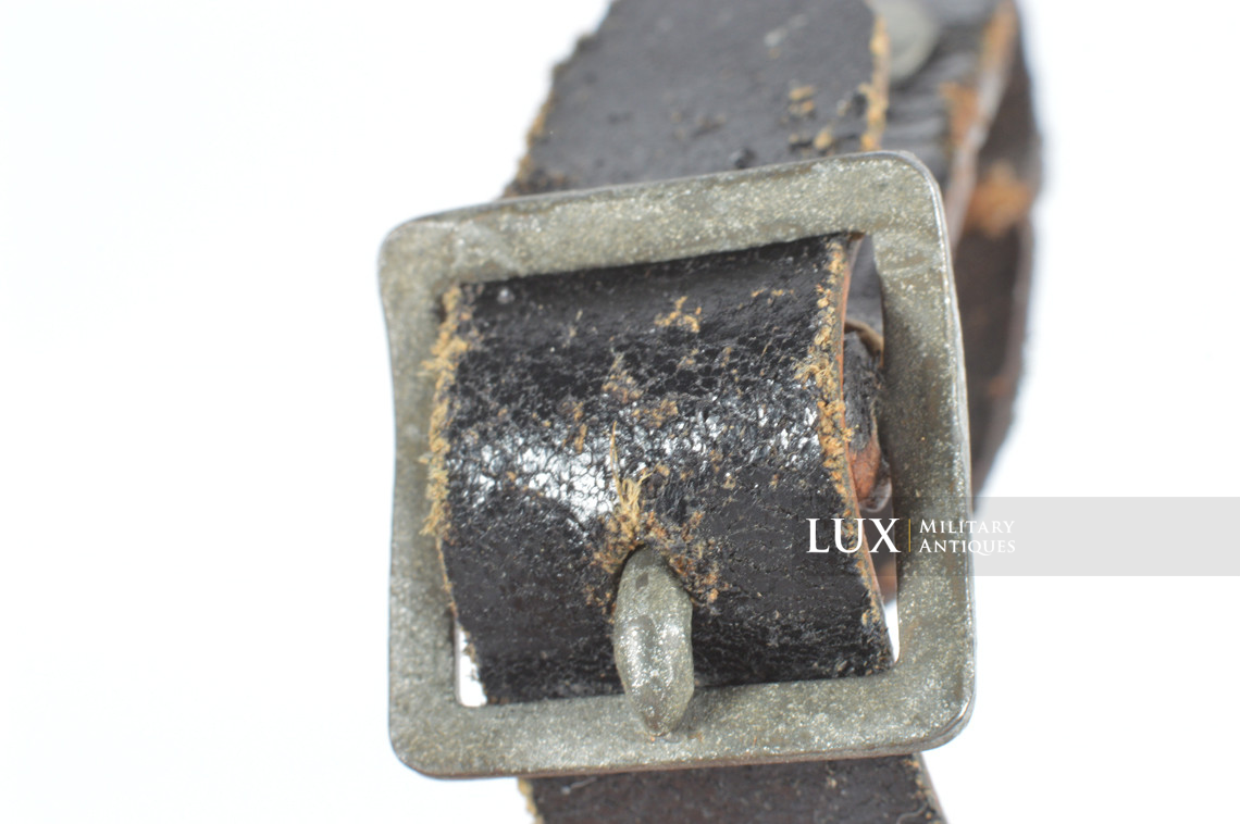 German helmet chinstrap, « G. SINGER KLATTAU 1941 » - photo 12