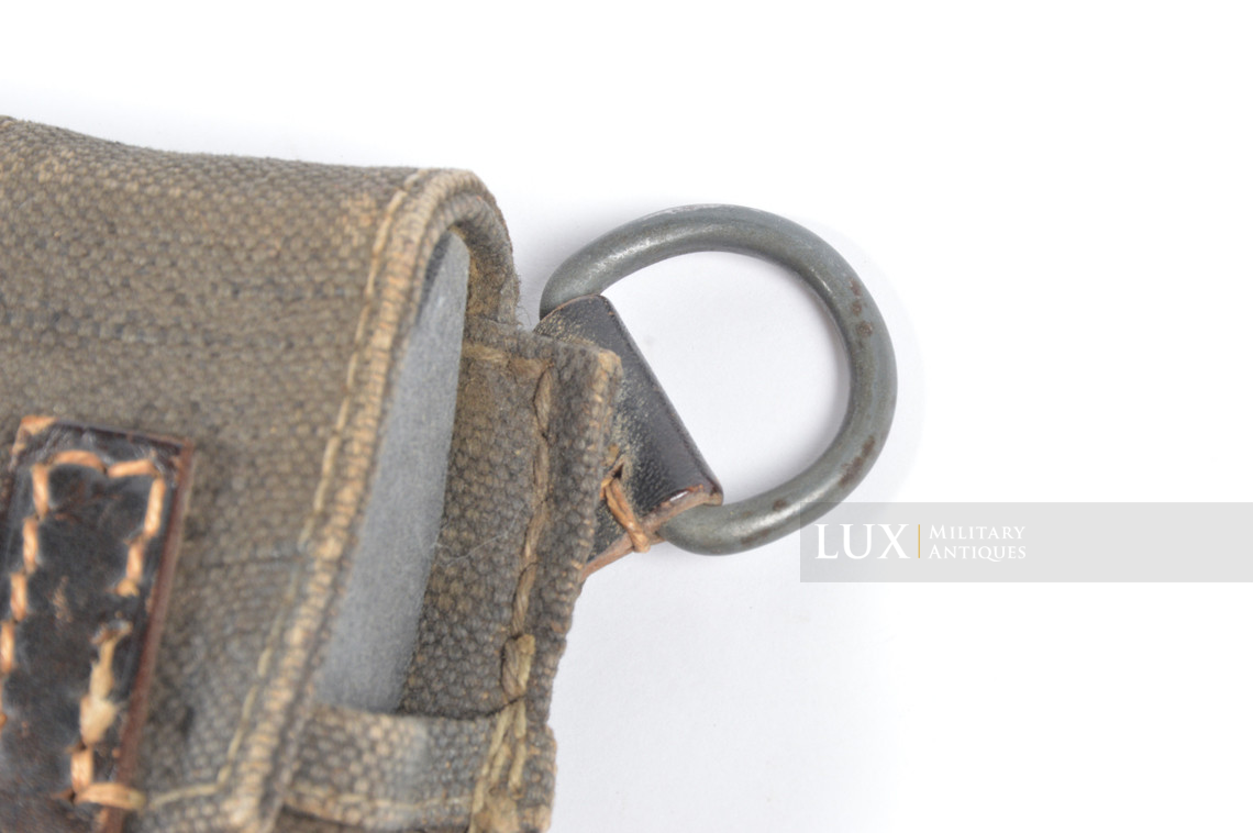 Early pair of MP38/40 pouches in blue canvas, « bdr41 » - photo 12