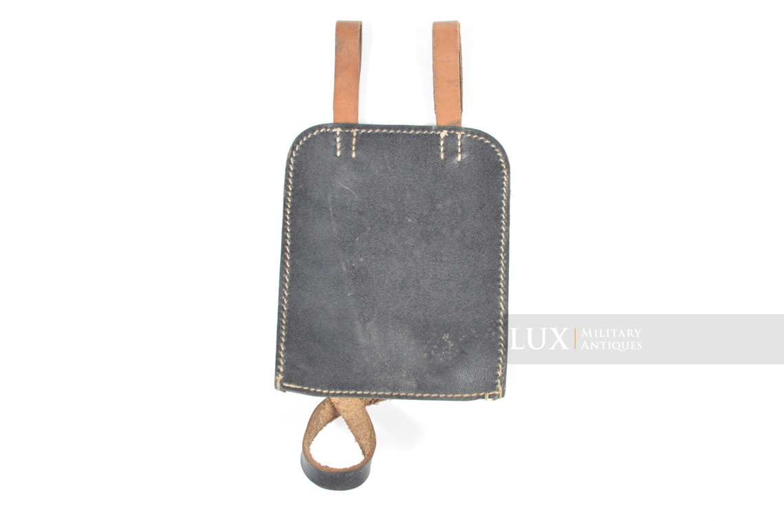 Unissued German entrenching tool carrying case in black pressed cardboard, « bdq.44 » - photo 13