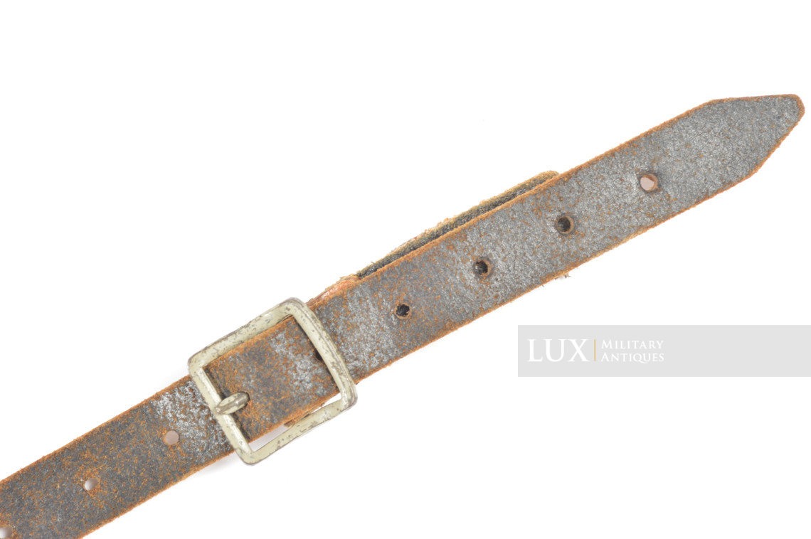 Jugulaire de casque allemand, « 1942 » - photo 8