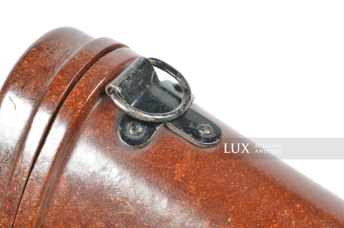 Etui de jumelles allemandes 6x30 en bakelite rouge - photo 12