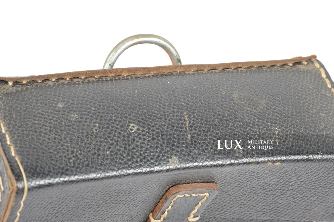 MG34/42 gunner's belt pouch in black pressed cardboard, « epf 1944 » - photo 13