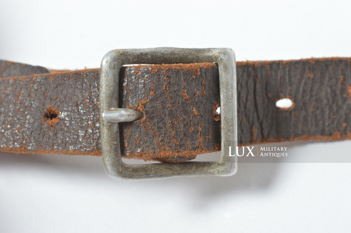 Jugulaire précoce de casque allemand Luftwaffe, « I/Lg.Nacht.Regt.4 - L.B.A. » - photo 9