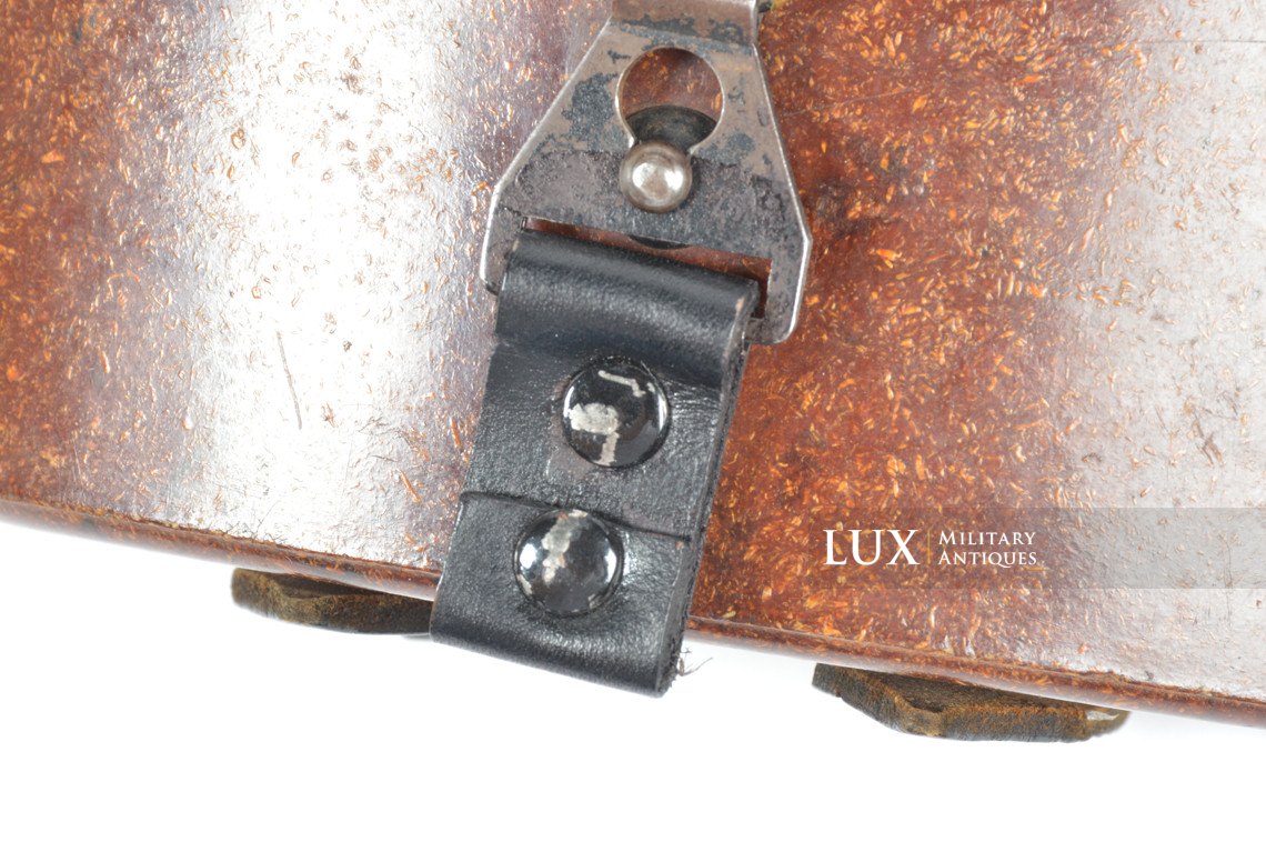 German 6x30 red bakelite binoculars storage case, « jhg44 » - photo 8
