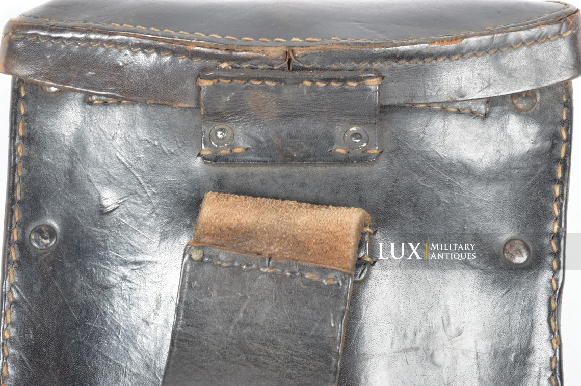 German folding shovel carrying case in leather, « 1940 » - photo 12