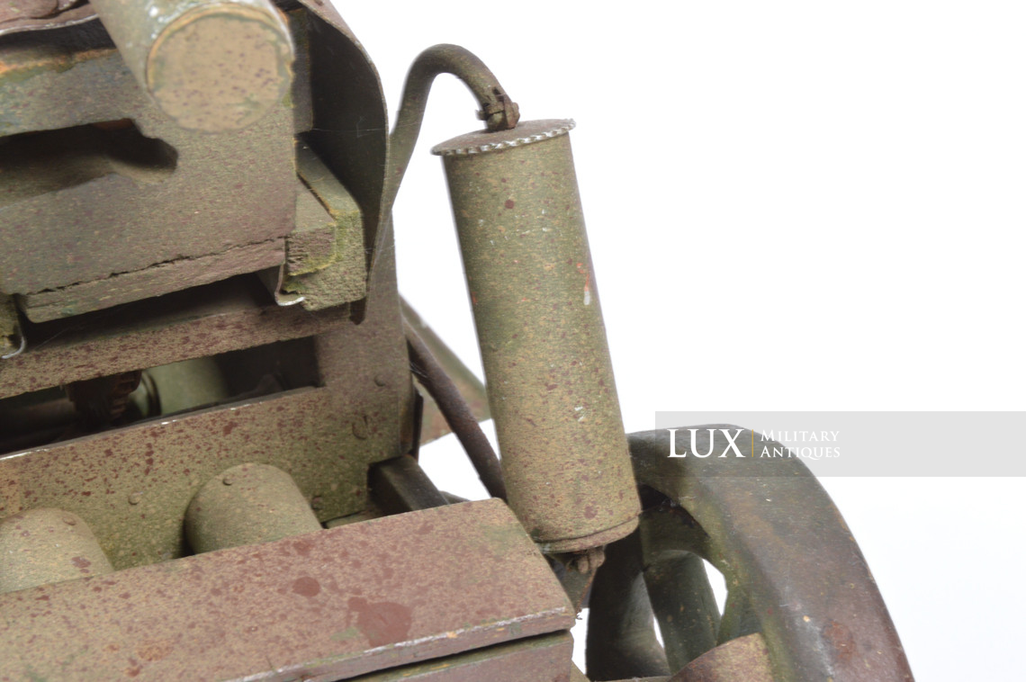 Rare and Impressive German Model of the 8.8 cm « Flak 88 » Anti-Aircraft Gun - photo 17