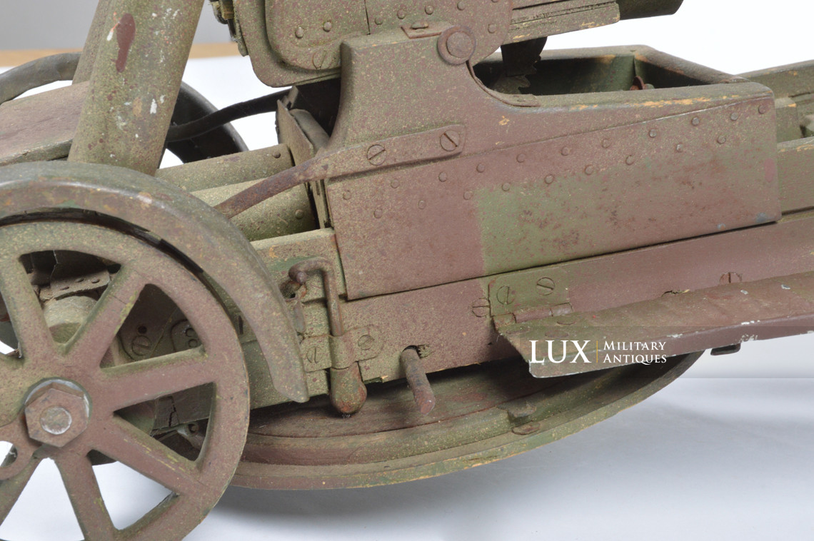 Rare and Impressive German Model of the 8.8 cm « Flak 88 » Anti-Aircraft Gun - photo 8