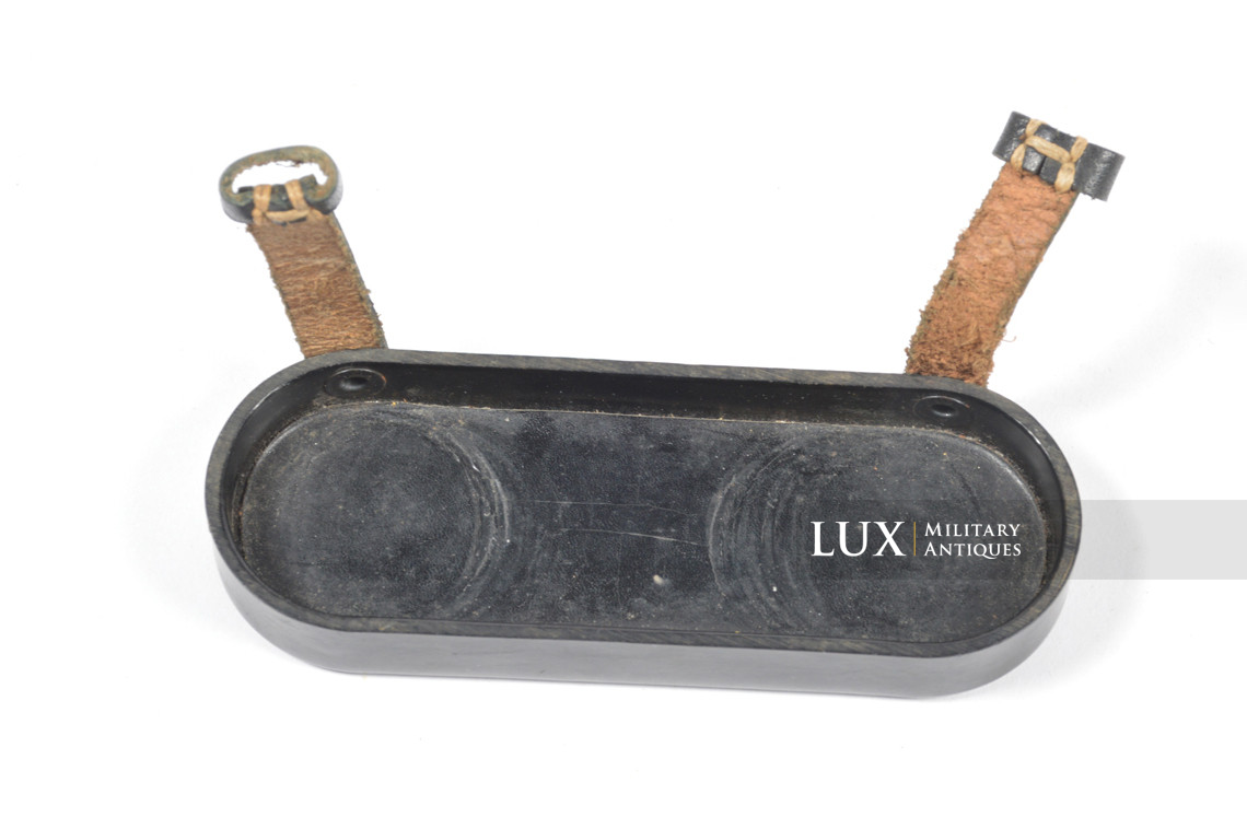 Cache de protection en bakelite des optiques de jumelles allemandes - photo 8