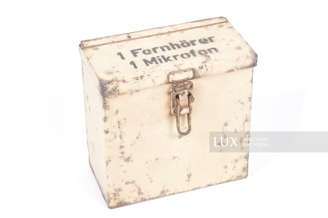 German armored vehicle headphones & microphone storage box    - photo 4
