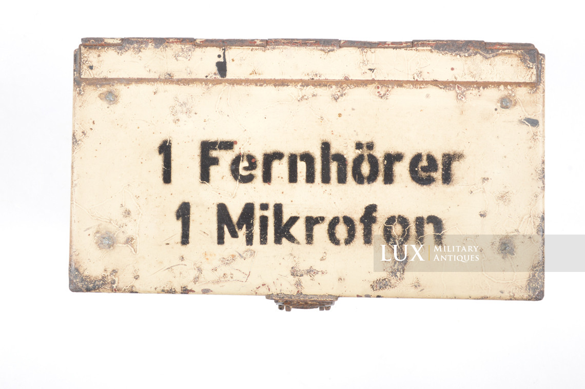 German armored vehicle headphones & microphone storage box    - photo 9