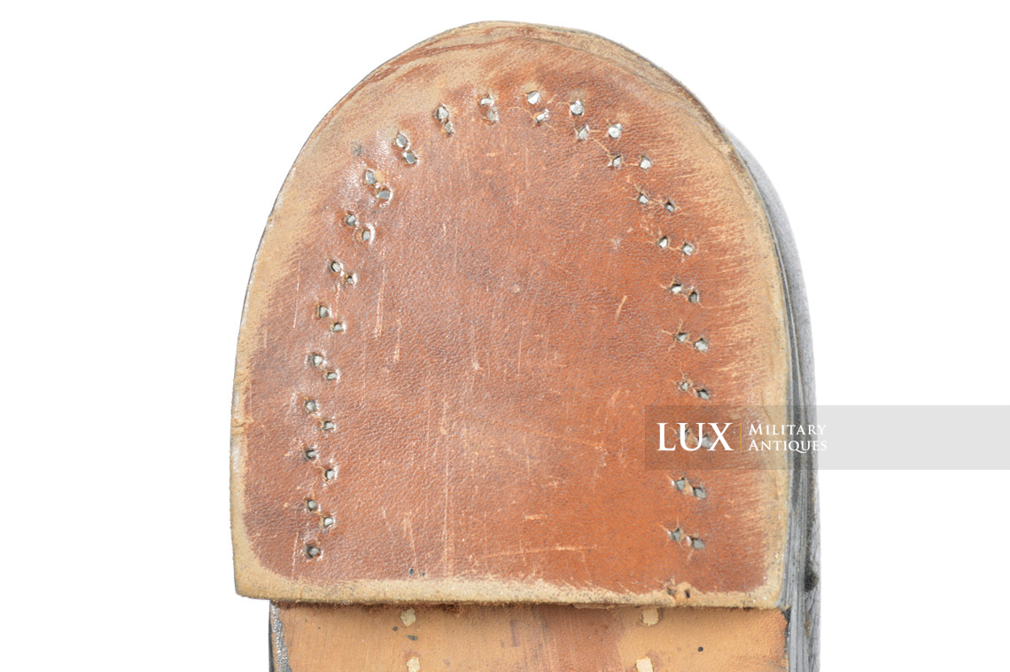 Bottes de saut de parachutiste allemand fin de guerre, état neuf, « 1944 » - photo 21