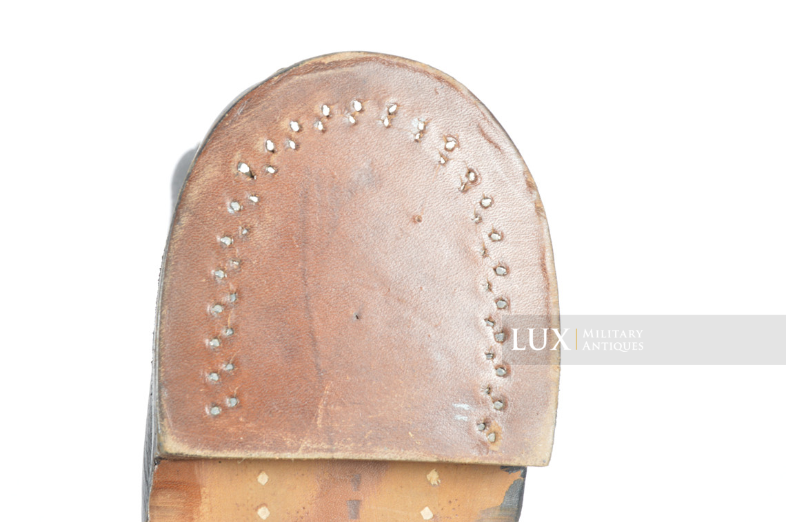Bottes de saut de parachutiste allemand fin de guerre, état neuf, « 1944 » - photo 34